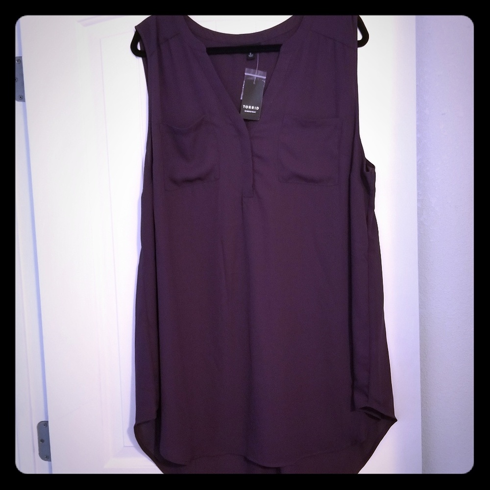 Torrid Sleeveless Harper 2